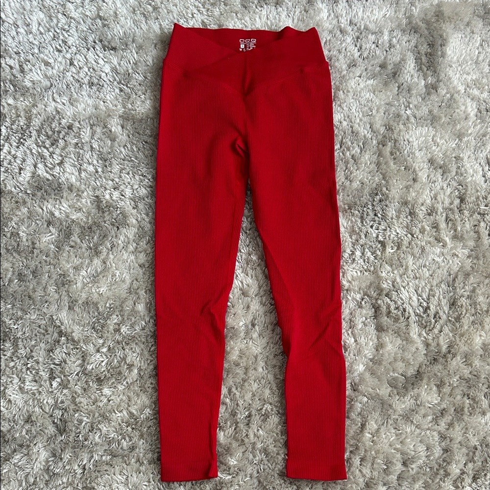 Women’s Vibrant Ribbed Red Leggings